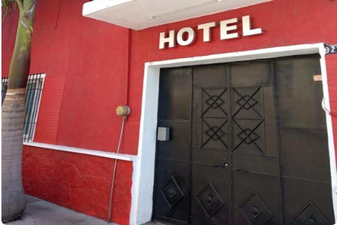 Hotel Del Refugio Γκουανταλαχάρα Εξωτερικό φωτογραφία