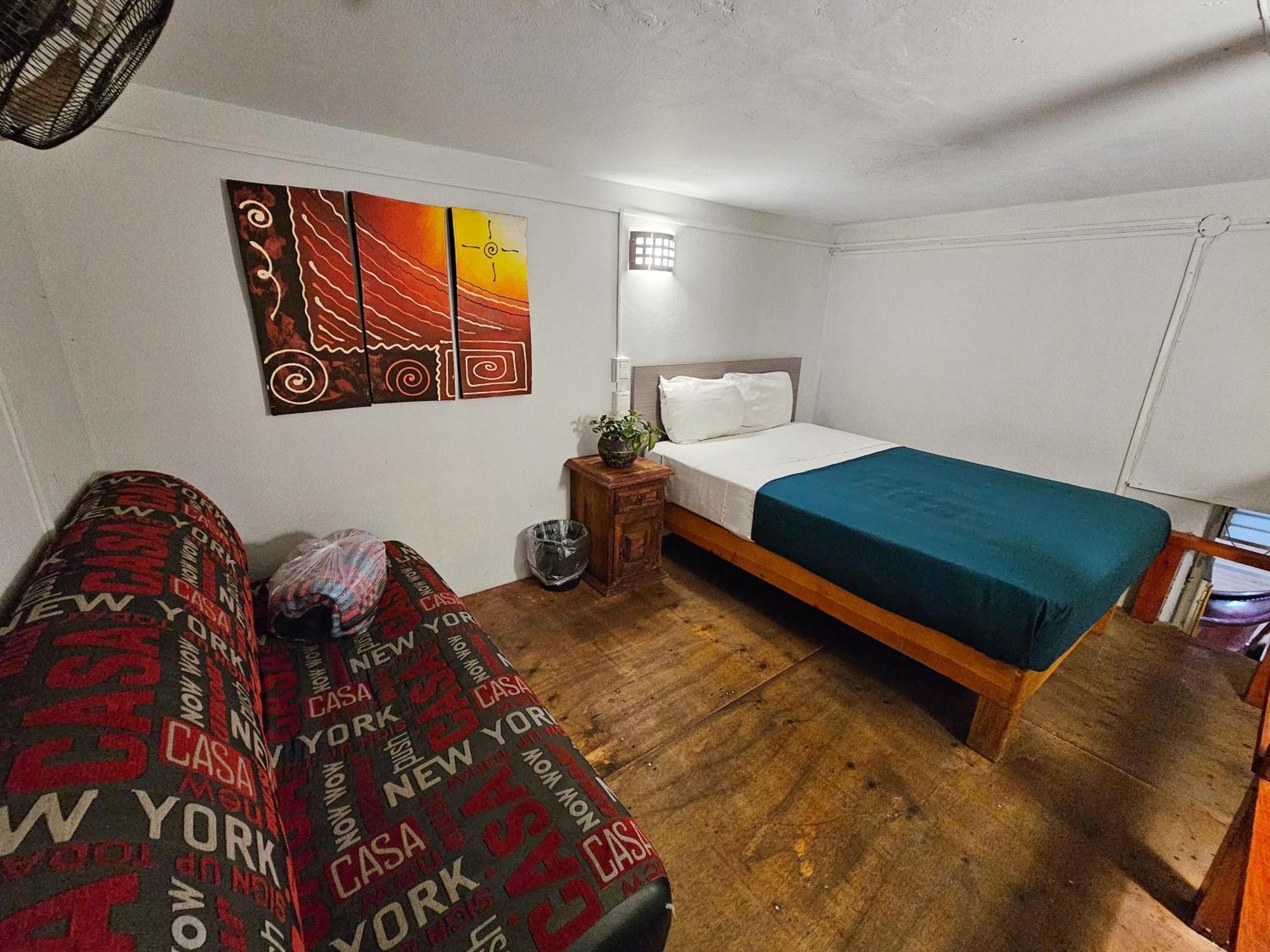 Hotel Del Refugio Γκουανταλαχάρα Εξωτερικό φωτογραφία