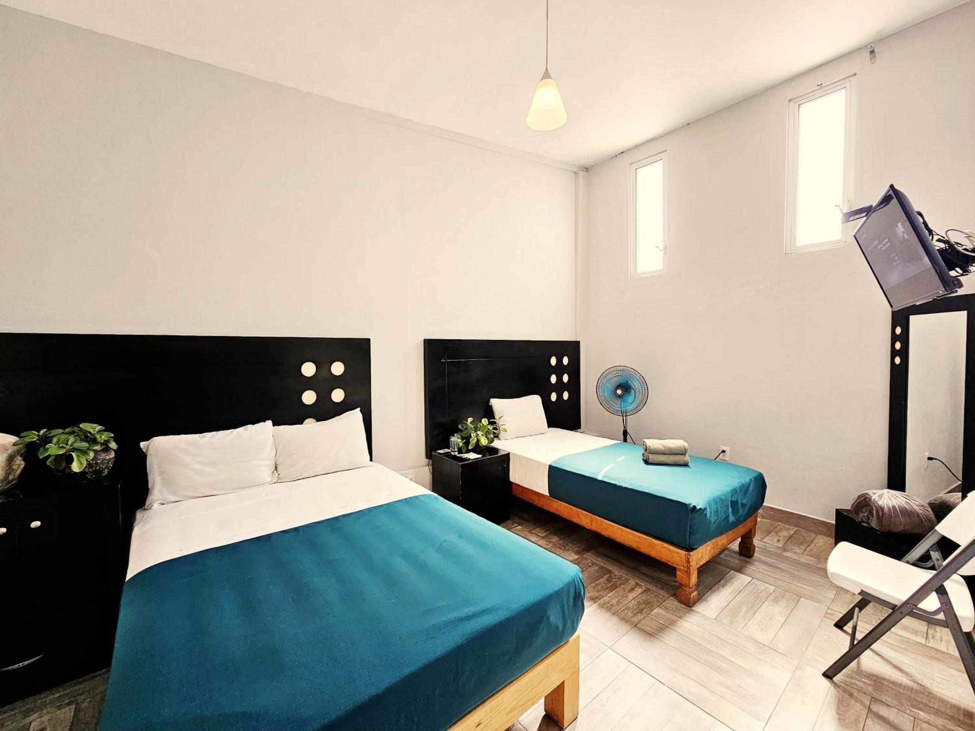 Hotel Del Refugio Γκουανταλαχάρα Εξωτερικό φωτογραφία