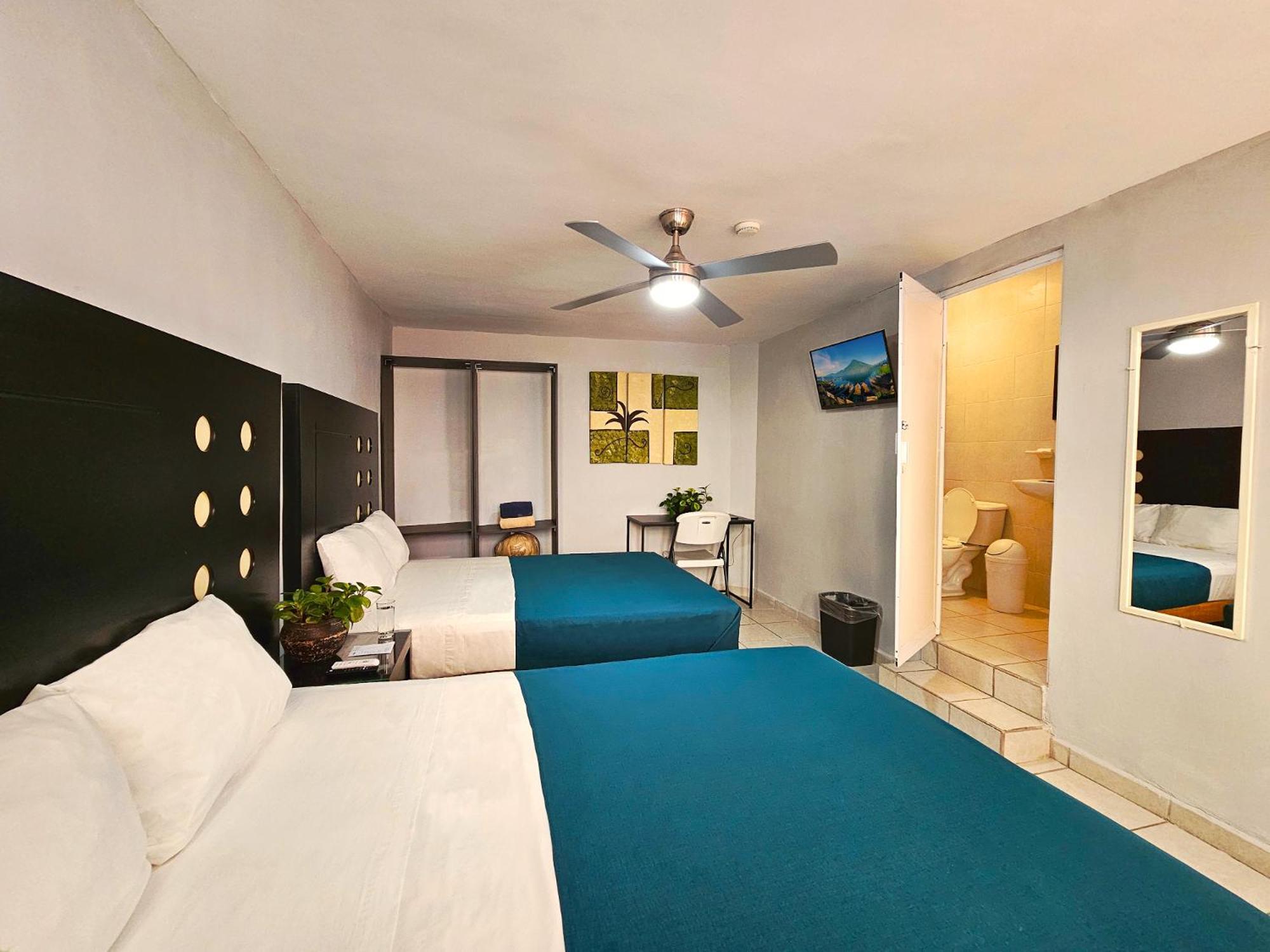 Hotel Del Refugio Γκουανταλαχάρα Εξωτερικό φωτογραφία