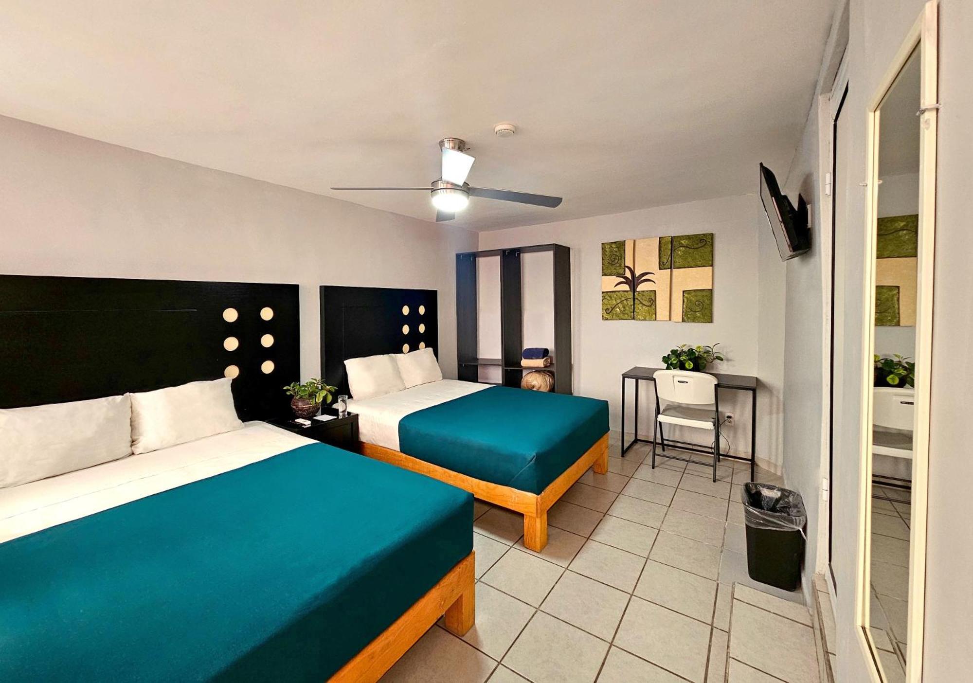 Hotel Del Refugio Γκουανταλαχάρα Εξωτερικό φωτογραφία