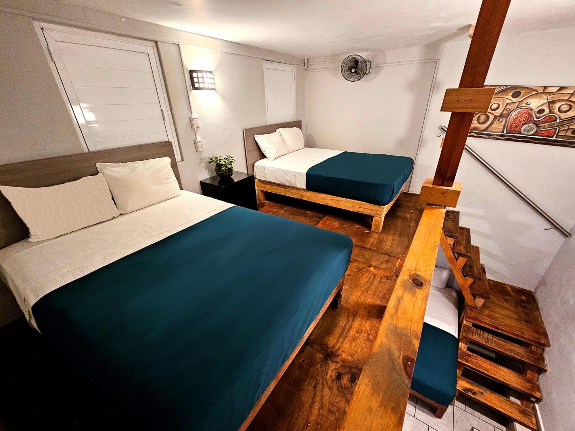 Hotel Del Refugio Γκουανταλαχάρα Εξωτερικό φωτογραφία