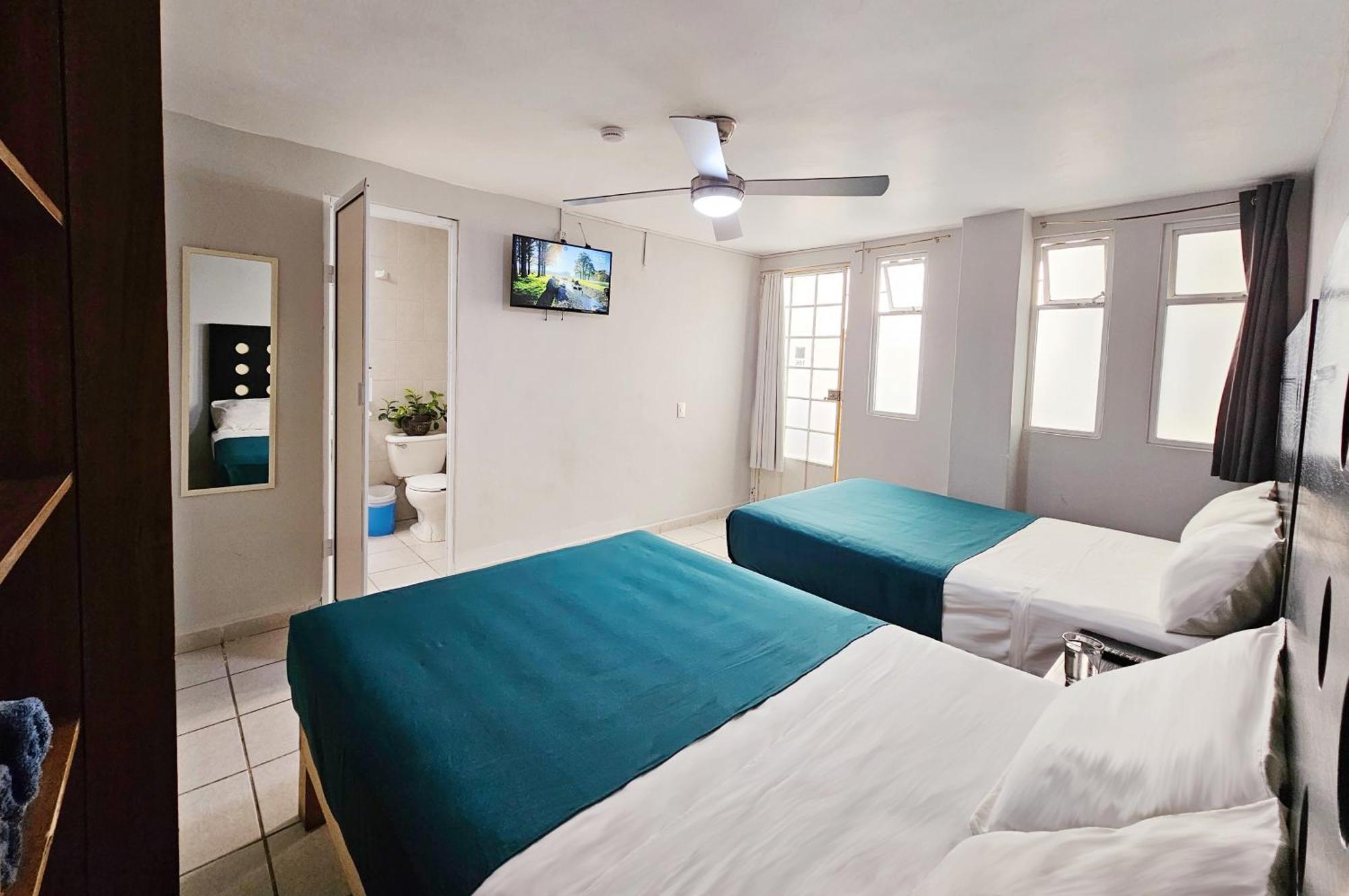 Hotel Del Refugio Γκουανταλαχάρα Εξωτερικό φωτογραφία