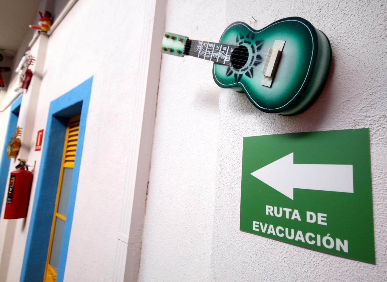 Hotel Del Refugio Γκουανταλαχάρα Εξωτερικό φωτογραφία