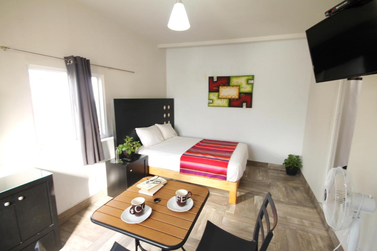 Hotel Del Refugio Γκουανταλαχάρα Εξωτερικό φωτογραφία